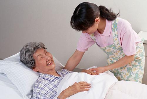 家庭护理需要注意哪些问题呢？点点来生活管家