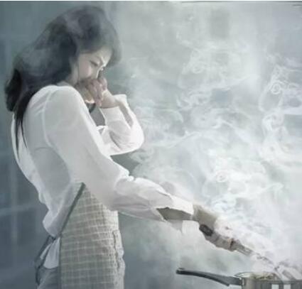 如何减少厨房油烟呢？点点来生活管家告诉您！